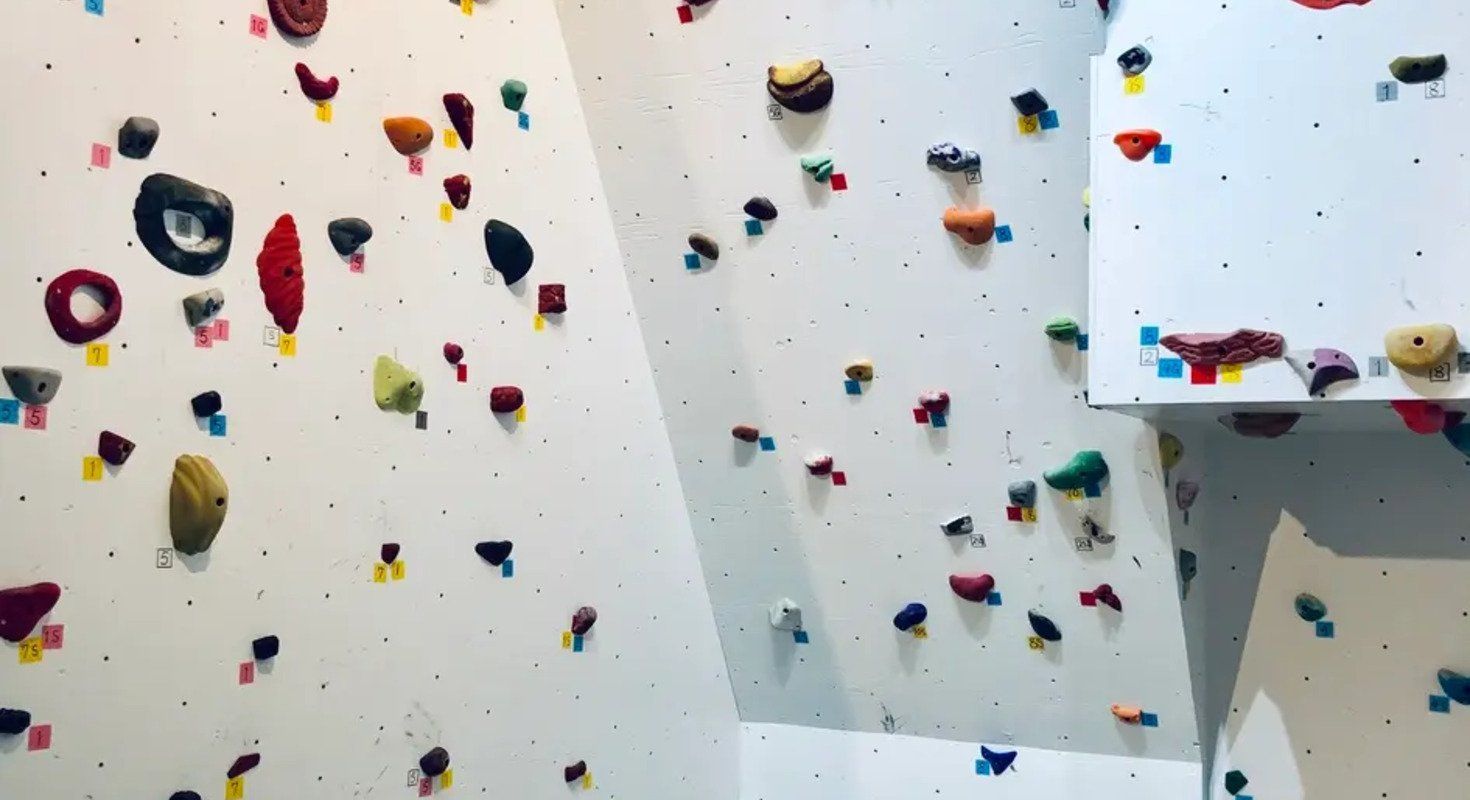  10 O'CLOCK BOULDERING SPACE の室内の様子
