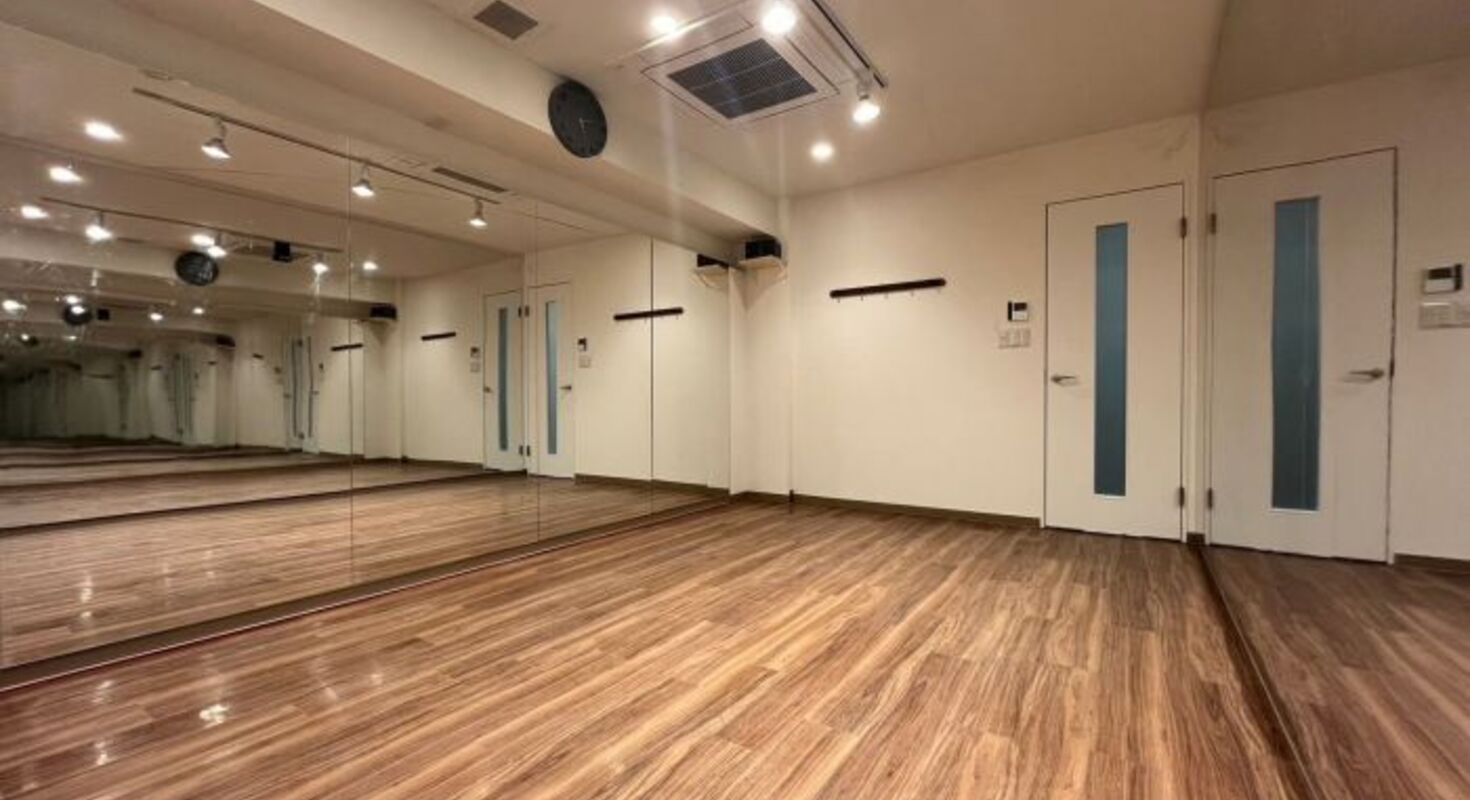 大型鏡完備!ダンス練習に最適なスタジオ