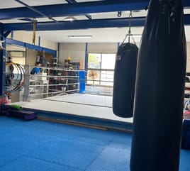 初心者からプロまで対応！幅広いニーズに対応できる設備が揃った『和泉ボクシングジム』　駐車場完備 和泉ボクシングジム