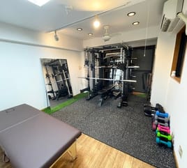 【西荻窪駅5分】完全個室レンタルジム🏋️‍♂️パワーラック・ケーブルマシン完備！シャワー利用可✨
