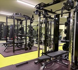 【篠崎駅徒歩15分】7台のマシンと有酸素バイク、InBody測定器完備！120㎡の超広々レンタルジム