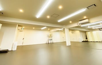【秋葉原/末広町】付帯設備無料・全面鏡張り・防音完備！パーソナル＆レッスンに最適なスペース スタジオ五軒町