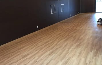 本郷駅から徒歩2分のレンタルスタジオ！ヨガやダンス、ワークショップに最適