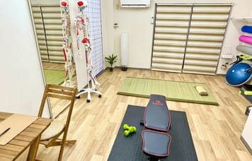 高田馬場からアクセス抜群！週末開業にも！パーソナルトレーニング＆施術に特化したレンタルサロン レンタルサロン　RE-ACTIVE