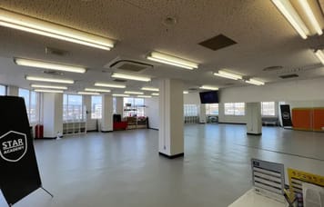 君津駅5分｜95㎡ ダンス・ヨガ・ワークショップに最適！多目的レンタルスタジオ【当日予約OK】