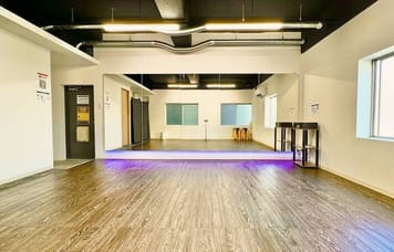 【京都・三条】ダンスに最適！全身鏡＆音響設備完備のレンタルスタジオ