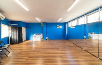 【熊谷駅5分｜24時間営業】大型鏡×41㎡！ダンス・ヨガ・トレーニング等に最適なレンタルスタジオ