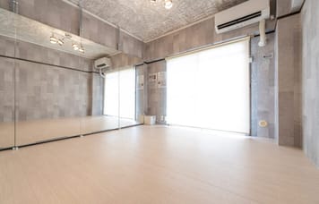 【福岡・大橋駅7分】24時間利用OK✨少人数向けダンス・ヨガに最適な格安レンタルスタジオ