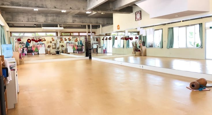 天井が高く、広々として開放的な雰囲気のスタジオ/レンタルスタジオ Waioliの室内写真
