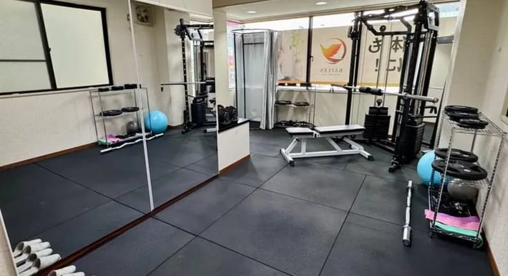 【八王子駅南口徒歩1分】ロータリー目の前のビル2階です。
（1階がココ壱番屋さんになります。）