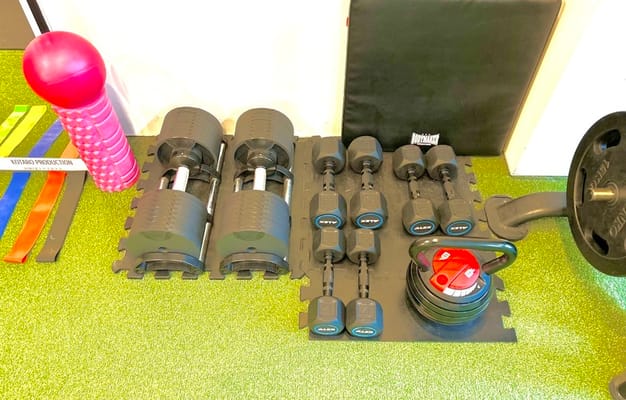 FLEXダンベル２２KG、ダンベル各種、ケトルベル22KG　他