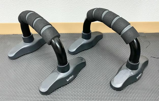プッシュアップバーもございます。