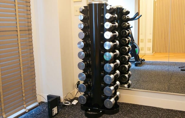 ダンベル(〜10kg)/ハレダス Fitnessの設備