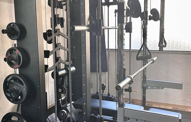 多彩なトレーニングマシンを完備！🏋️‍♂️✨
目的に合わせて最適な機器を使い、効果的に鍛えられます。