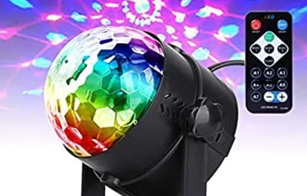 無料貸出¥0-.
リモコンを利用して非日常をお楽しみください。
