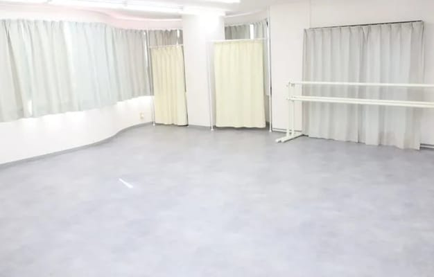 開放的な空間です/レンタルスタジオPleasureの室内写真