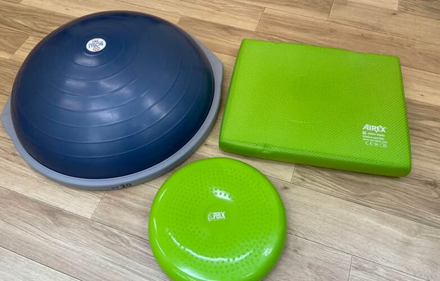 BOSUバランスドーム
バランスパッド
バランスディスク