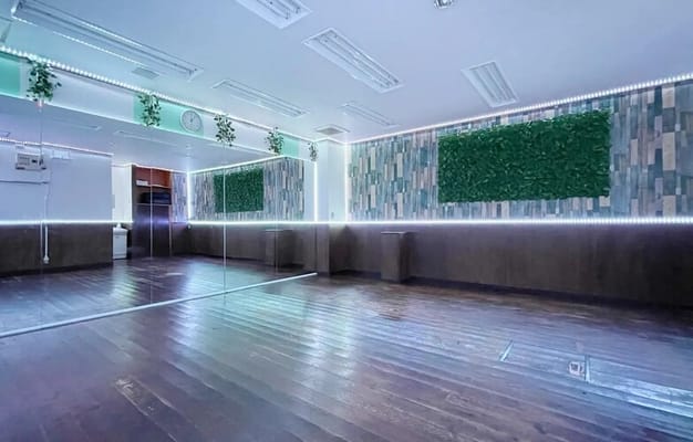 お好みに合わせてライト演出可能✨