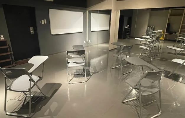ダンスやヨガ、ワークショップ、セミナー、スポーツ観戦などの幅広い用途でご利用いただけます。