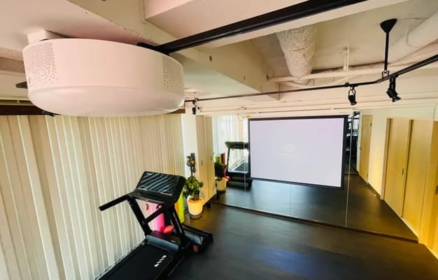 addict gym 千駄ヶ谷の室内写真