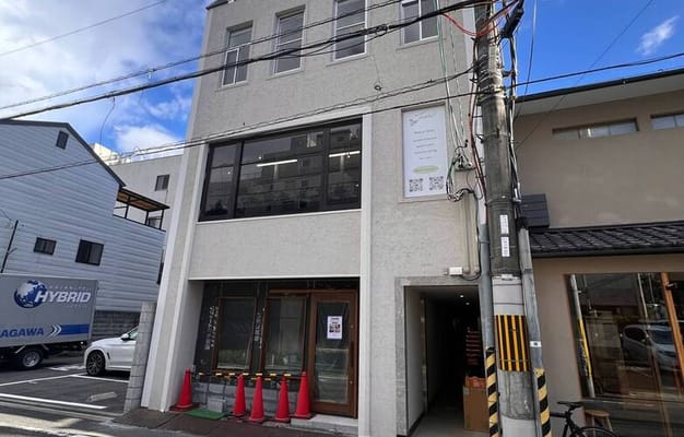 レンタルスタジオ Dancers京都三条店の外観の写真