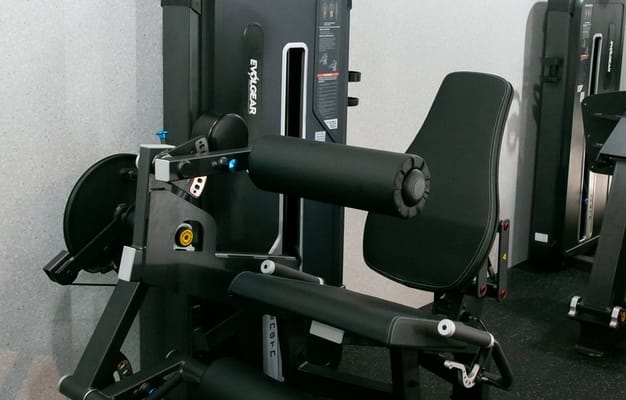 レッグカール＆レッグエクステンションの2種目を実施できます。