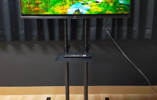 43インチモニター
