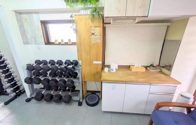 6階3面窓の開放的な環境です