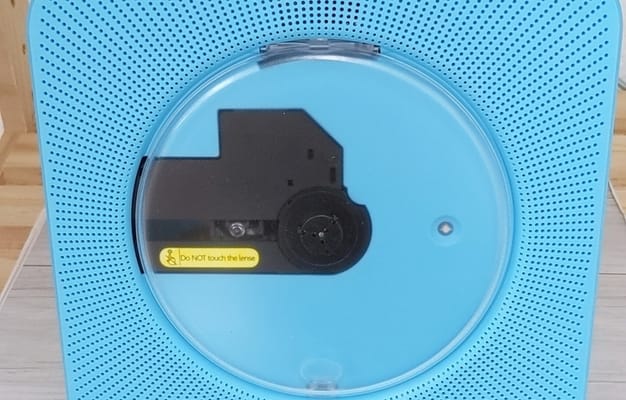 ご自由にお使いいただけます。
CDプレーヤー兼Bluetoothスピーカー